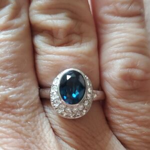 STERLING SWAROVSKI SAPPHIRE RING